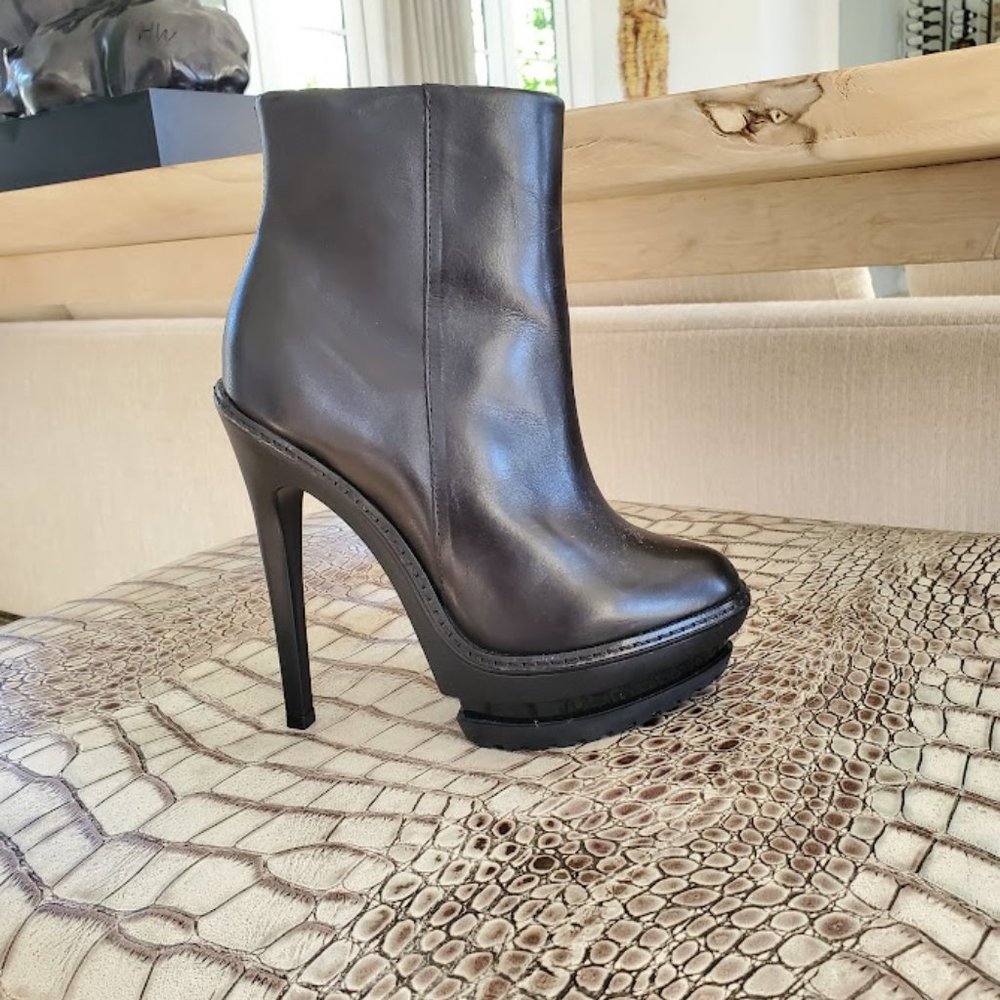 Herve Leger Boots